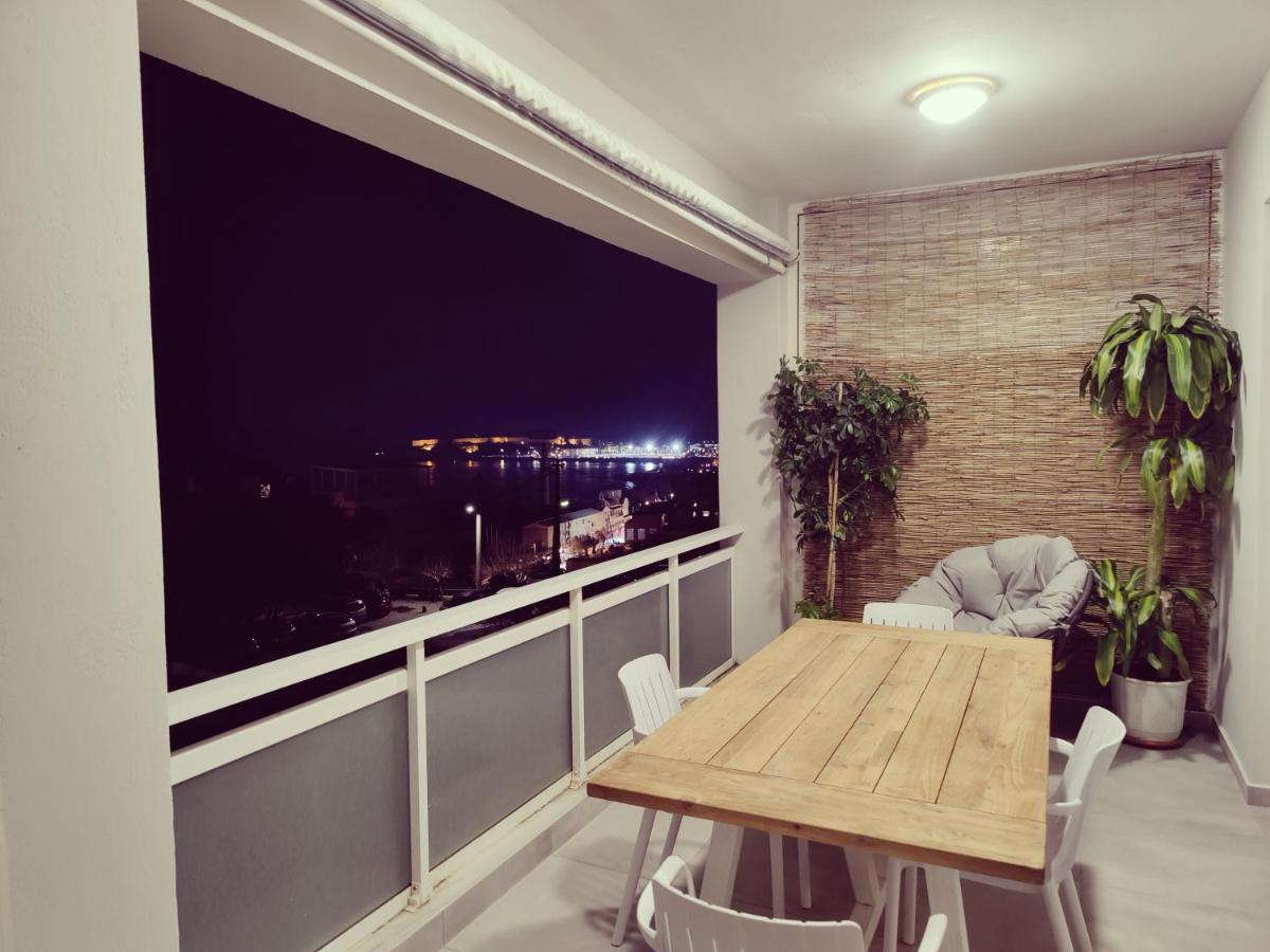 העיירה רתימנו Luxury Seaview Appartment מראה חיצוני תמונה
